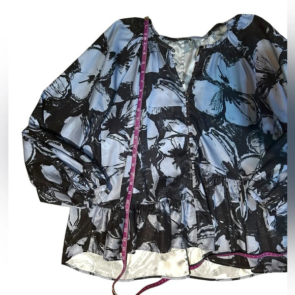 STINE GOYA Navy and Blue Patterned silky Blouse EUC large - Picture 8 of 12